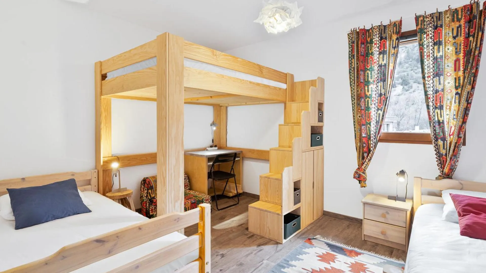 Duplex Neuf Avec Terrasse Et Parking, 3 Chambres A Serre Chevalier - Fr-1-808-3 Le Monetier-les-Bains 0*,  France