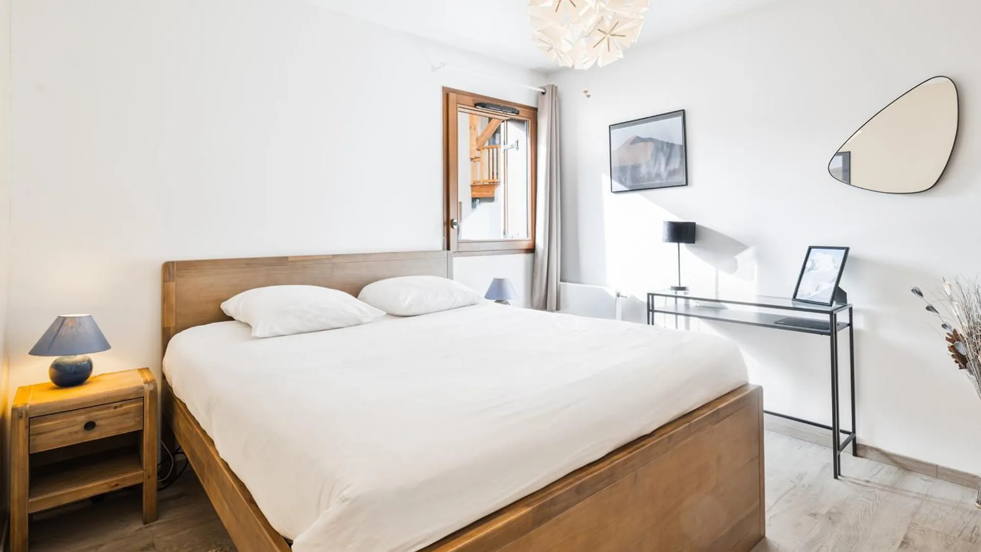Duplex Neuf Avec Terrasse Et Parking, 3 Chambres A Serre Chevalier - Fr-1-808-3 Le Monêtier-les-Bains